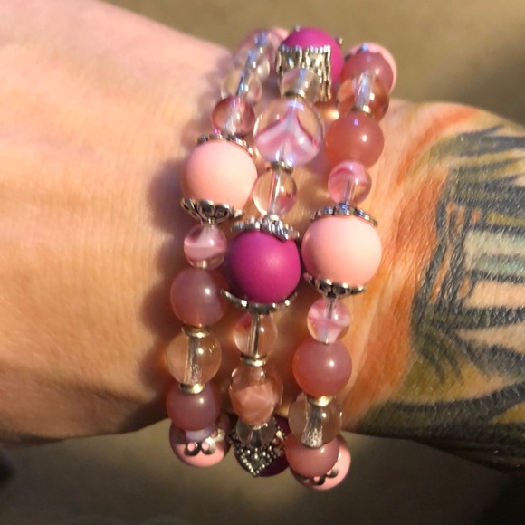 Handcrafted Czech glass pink bead soup bracelet - Picture 3 of 7